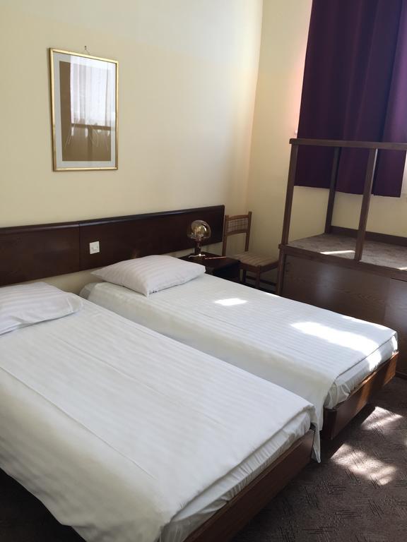Hotel Opatija Dış mekan fotoğraf