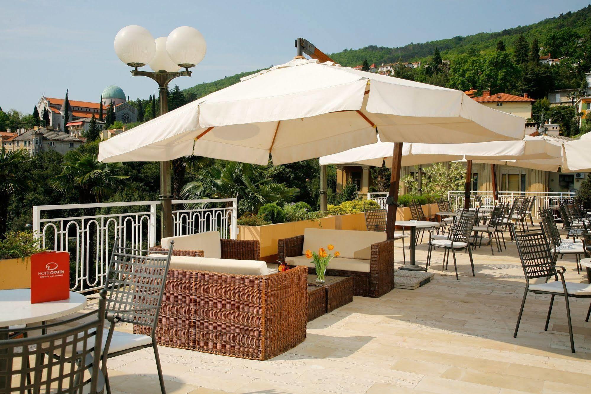 Hotel Opatija Restoran fotoğraf