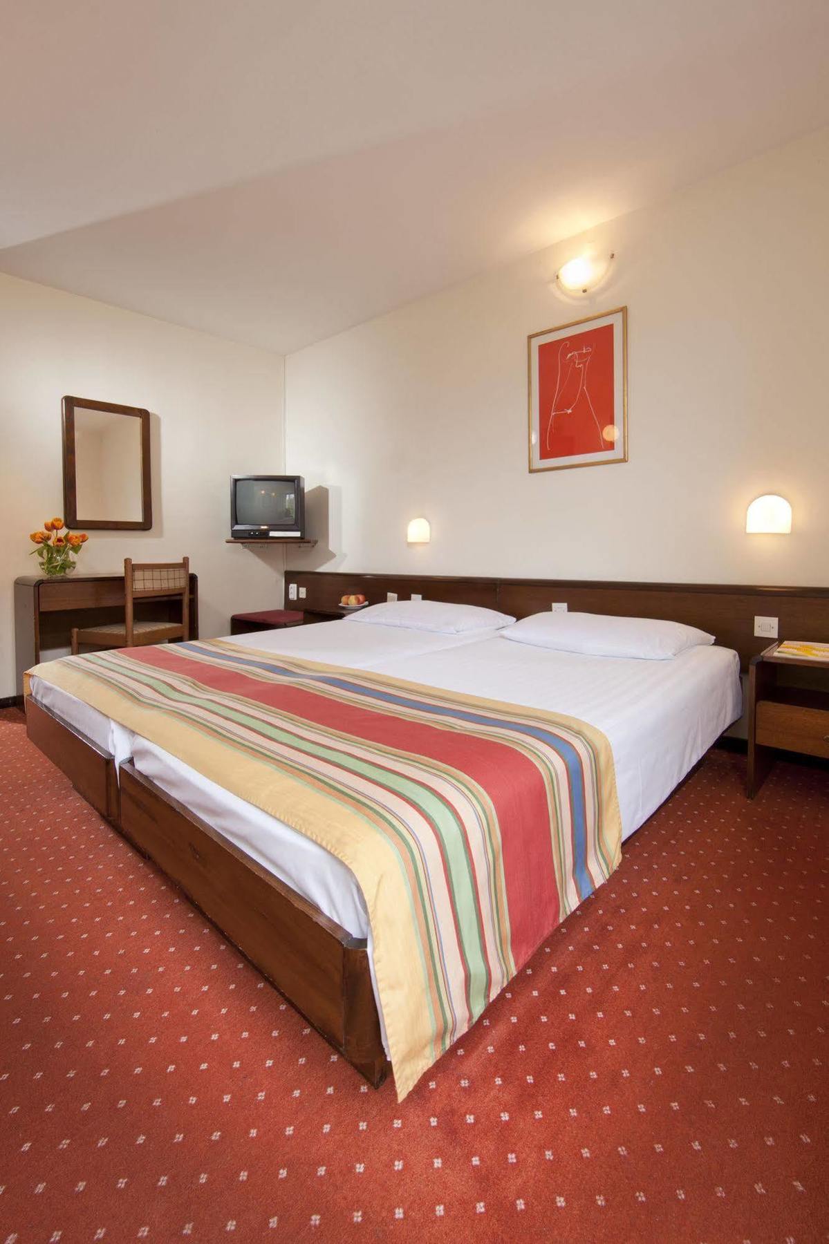 Hotel Opatija Dış mekan fotoğraf